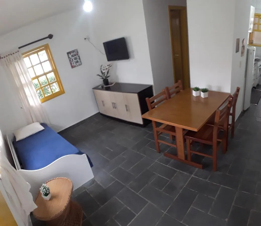 Residencial Colonial Amarelo A 150M Da Praia De Mariscal Aparthotel Bombinhas